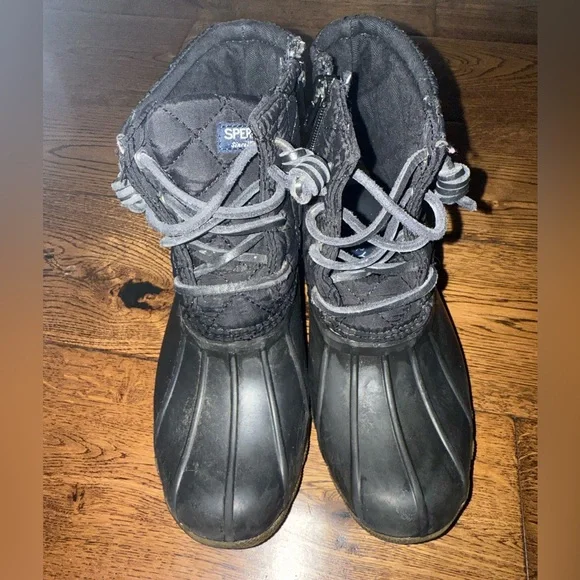 Sperry Kids Quilted Black Rainboot Size 2 - Picture 2 of 6
